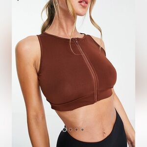 Threadbare Fitness zip front gym crop top in chocolate brown size 6